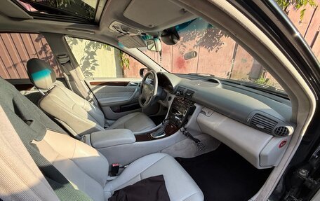 Mercedes-Benz C-Класс, 2002 год, 655 000 рублей, 12 фотография
