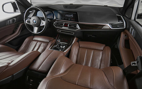 BMW X5, 2019 год, 7 300 000 рублей, 12 фотография