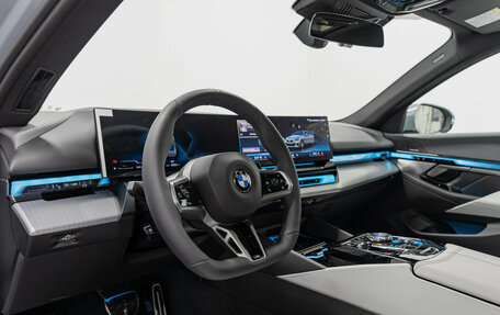 BMW 5 серия, 2026 год, 10 190 000 рублей, 12 фотография