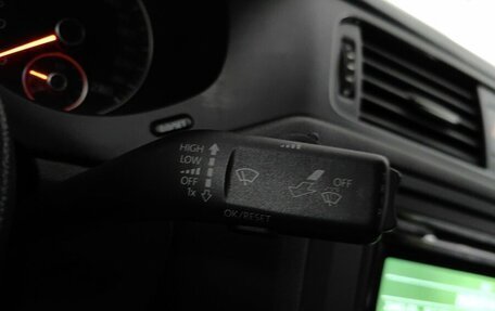 Volkswagen Jetta VI, 2012 год, 978 000 рублей, 20 фотография