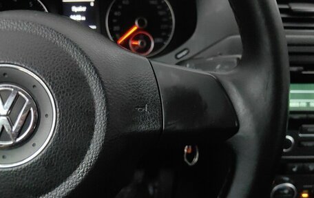 Volkswagen Jetta VI, 2012 год, 978 000 рублей, 18 фотография