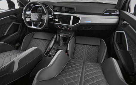 Audi Q3, 2026 год, 4 000 000 рублей, 11 фотография