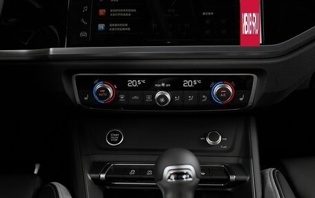 Audi Q3, 2026 год, 4 000 000 рублей, 13 фотография