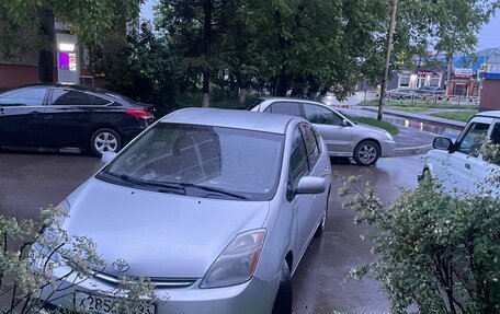 Toyota Prius, 2008 год, 595 000 рублей, 1 фотография