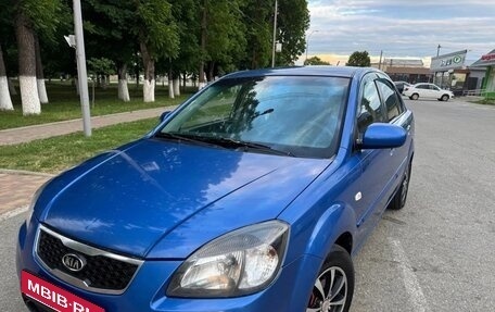 KIA Rio II, 2010 год, 550 000 рублей, 1 фотография