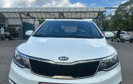 KIA Rio III рестайлинг, 2017 год, 1 400 000 рублей, 2 фотография