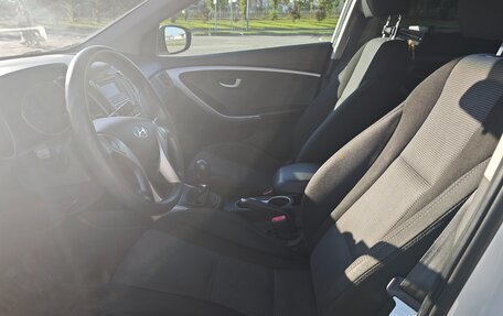 Hyundai i30 II рестайлинг, 2014 год, 910 000 рублей, 12 фотография
