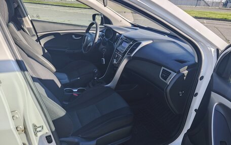 Hyundai i30 II рестайлинг, 2014 год, 910 000 рублей, 9 фотография