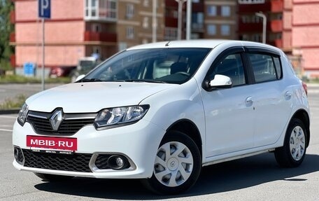 Renault Sandero II рестайлинг, 2015 год, 795 000 рублей, 3 фотография