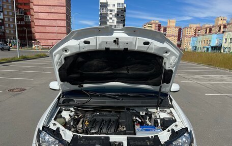 Renault Sandero II рестайлинг, 2015 год, 795 000 рублей, 37 фотография