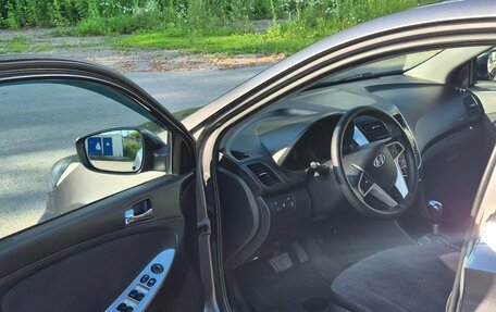 Hyundai Solaris II рестайлинг, 2012 год, 839 000 рублей, 10 фотография