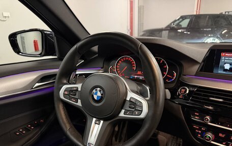 BMW 5 серия, 2018 год, 3 890 000 рублей, 26 фотография