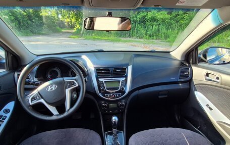 Hyundai Solaris II рестайлинг, 2012 год, 839 000 рублей, 18 фотография