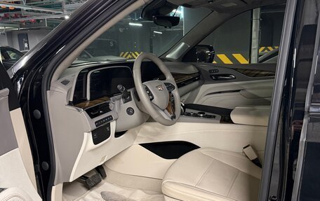 Cadillac Escalade V, 2022 год, 10 900 000 рублей, 5 фотография