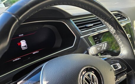 Volkswagen Tiguan II, 2017 год, 3 200 000 рублей, 8 фотография