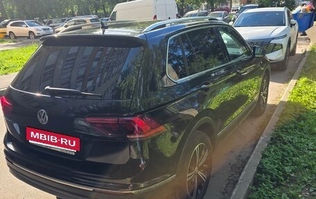 Volkswagen Tiguan II, 2017 год, 3 200 000 рублей, 11 фотография