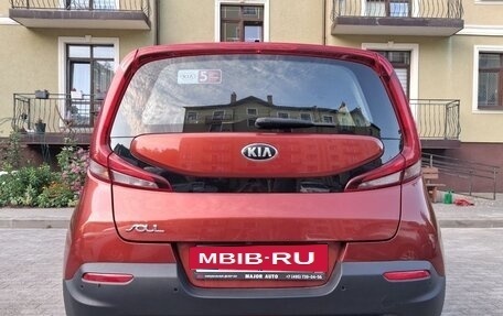 KIA Soul III, 2020 год, 2 200 000 рублей, 10 фотография