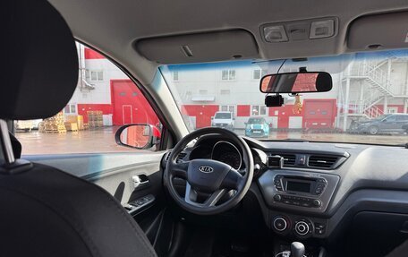 KIA Rio III рестайлинг, 2012 год, 750 000 рублей, 10 фотография