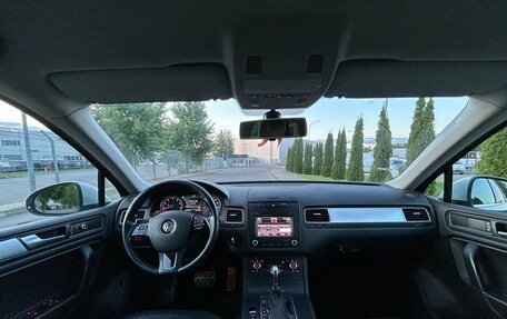 Volkswagen Touareg III, 2013 год, 1 900 000 рублей, 9 фотография