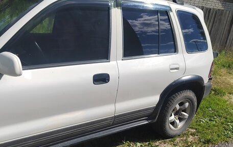 KIA Sportage IV рестайлинг, 2002 год, 300 000 рублей, 2 фотография
