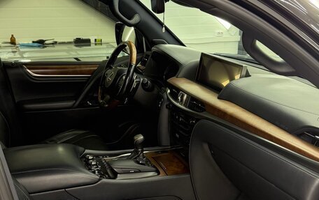 Lexus LX III, 2018 год, 8 300 000 рублей, 13 фотография