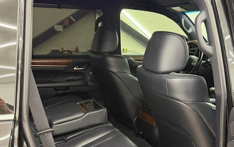 Lexus LX III, 2018 год, 8 300 000 рублей, 17 фотография