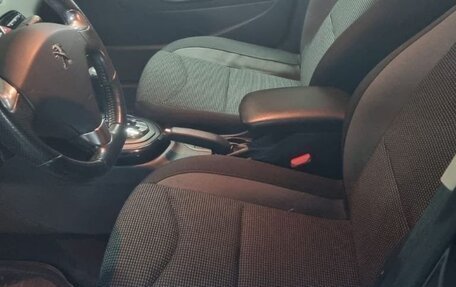 Peugeot 408 I рестайлинг, 2017 год, 250 000 рублей, 6 фотография