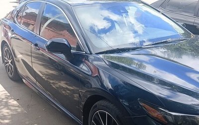 Toyota Camry, 2021 год, 1 700 000 рублей, 1 фотография
