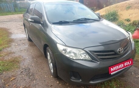 Toyota Corolla, 2011 год, 650 000 рублей, 3 фотография