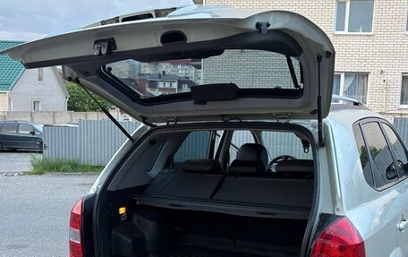 Hyundai Tucson III, 2008 год, 840 000 рублей, 12 фотография