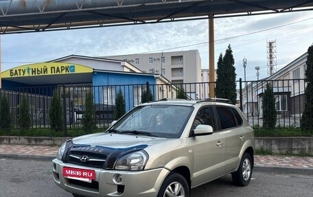Hyundai Tucson III, 2008 год, 840 000 рублей, 2 фотография