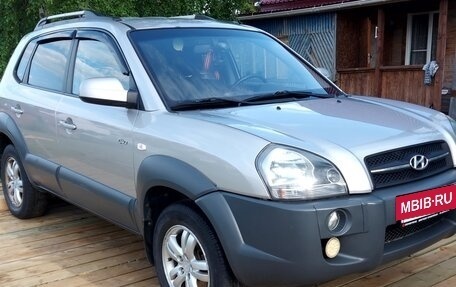 Hyundai Tucson III, 2005 год, 950 000 рублей, 9 фотография