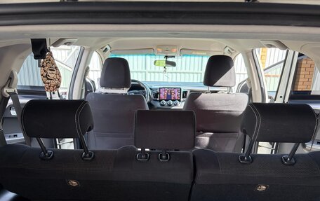 Toyota RAV4, 2016 год, 2 200 000 рублей, 10 фотография