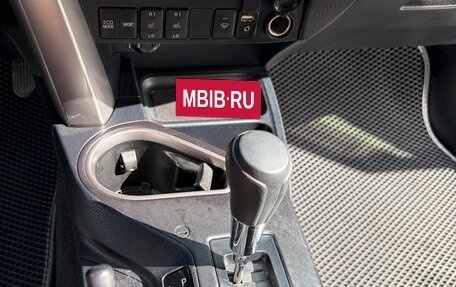Toyota RAV4, 2016 год, 2 200 000 рублей, 17 фотография
