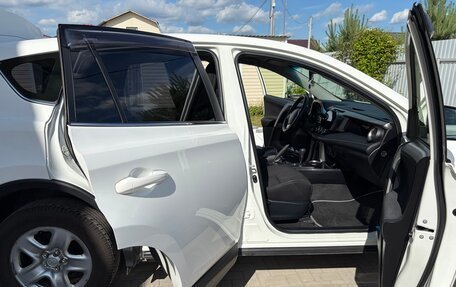 Toyota RAV4, 2016 год, 2 200 000 рублей, 35 фотография