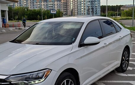 Volkswagen Jetta VII, 2021 год, 1 700 000 рублей, 2 фотография