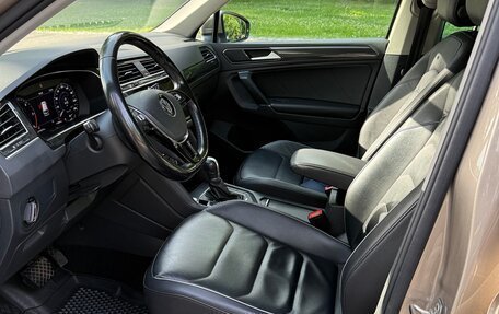 Volkswagen Tiguan II, 2017 год, 2 600 000 рублей, 5 фотография