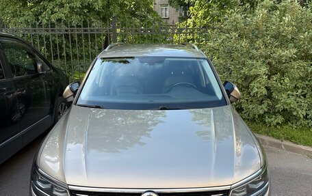 Volkswagen Tiguan II, 2017 год, 2 600 000 рублей, 15 фотография