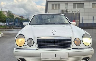 Mercedes-Benz E-Класс, 1995 год, 500 000 рублей, 1 фотография
