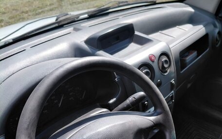 Peugeot Partner II рестайлинг 2, 2005 год, 300 000 рублей, 5 фотография