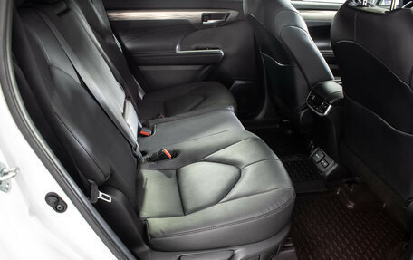 Toyota Highlander, 2025 год, 5 235 000 рублей, 12 фотография