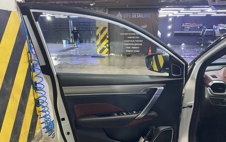 Geely Coolray I, 2022 год, 1 499 999 рублей, 24 фотография