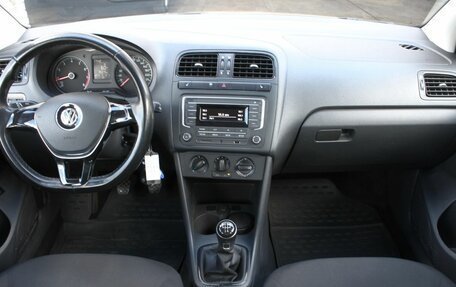 Volkswagen Polo VI (EU Market), 2017 год, 1 160 000 рублей, 15 фотография