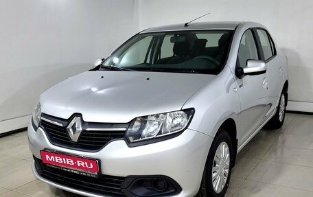 Renault Logan II, 2017 год, 750 000 рублей, 1 фотография