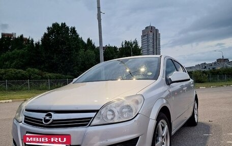 Opel Astra H, 2010 год, 670 000 рублей, 2 фотография