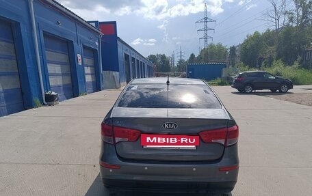 KIA Rio III рестайлинг, 2015 год, 650 000 рублей, 17 фотография