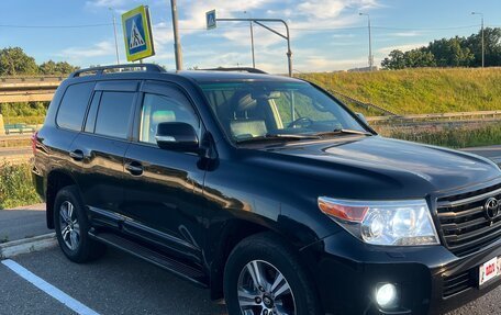 Toyota Land Cruiser 200, 2012 год, 3 300 000 рублей, 8 фотография