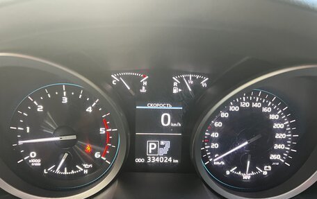 Toyota Land Cruiser 200, 2012 год, 3 300 000 рублей, 16 фотография