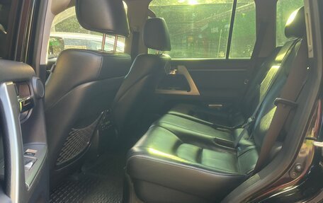 Toyota Land Cruiser 200, 2012 год, 3 300 000 рублей, 24 фотография