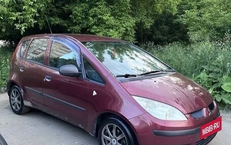 Mitsubishi Colt VI рестайлинг, 2006 год, 270 000 рублей, 3 фотография